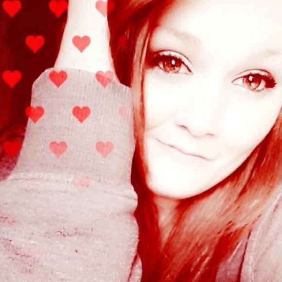 Meet your Posher, Alexis - Picture 1 of 1